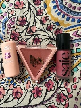 Dew Drop Cream Highlighter, LYS confident blush duo & Saie Blush chilly
